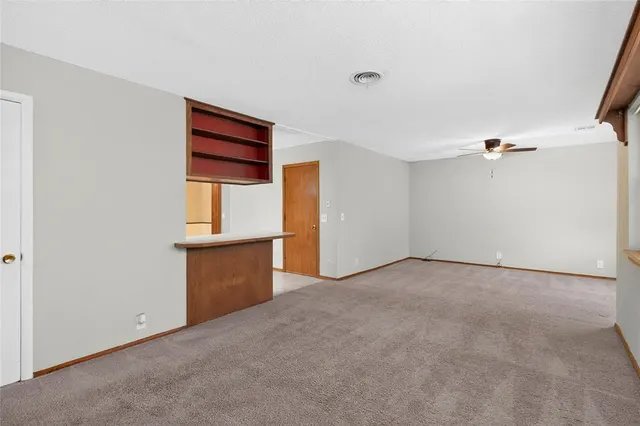 Photo 4 — 205 Oak Street, Elgin, OK 73538