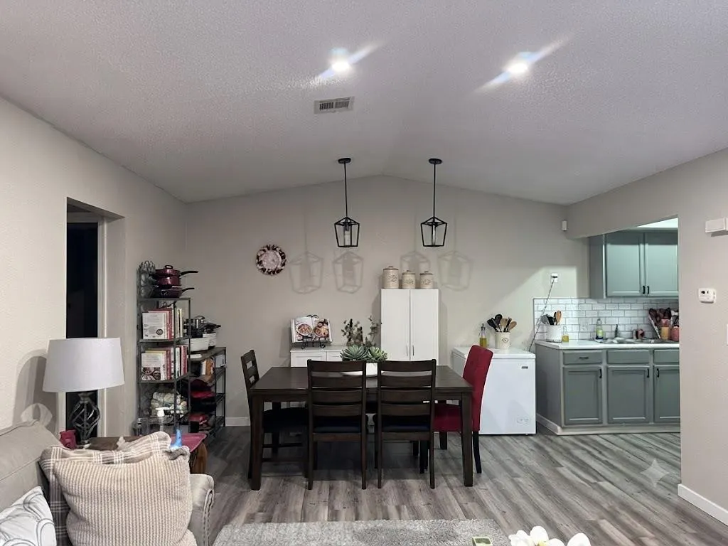 Photo 11 — 109 Kendra Drive, Midwest City, OK 73110