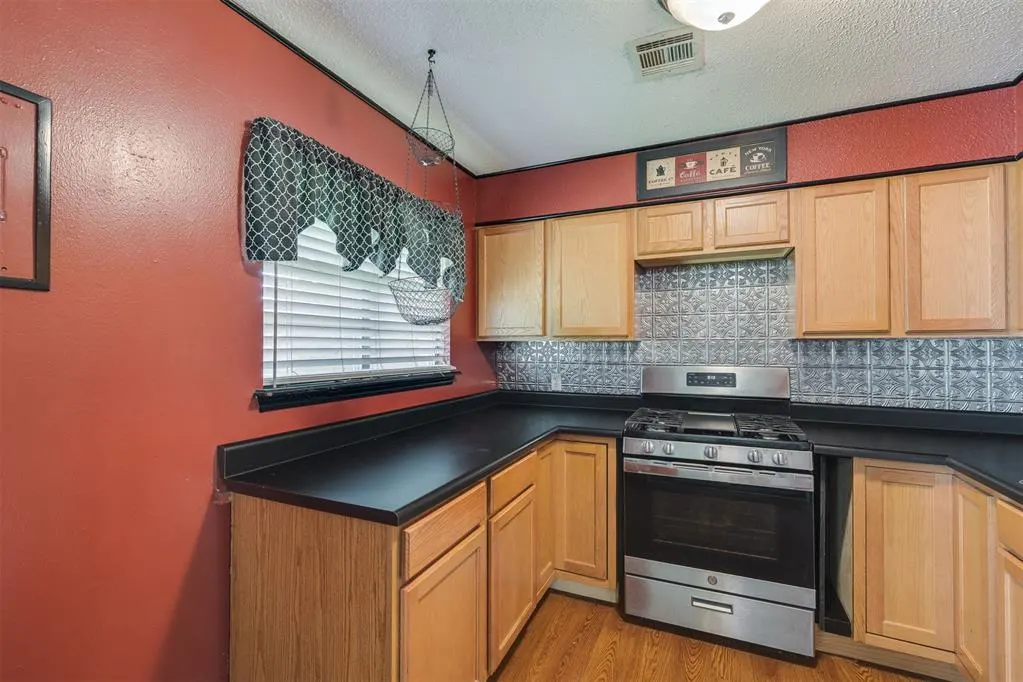 Photo 13 — 9595 Brangus Road, Meeker, OK 74855