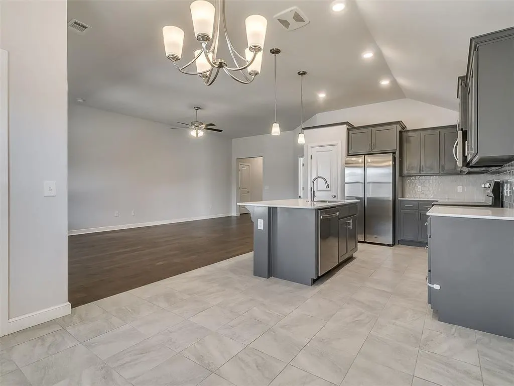Photo 24 — 469 Nest Circle, Yukon, OK 73099