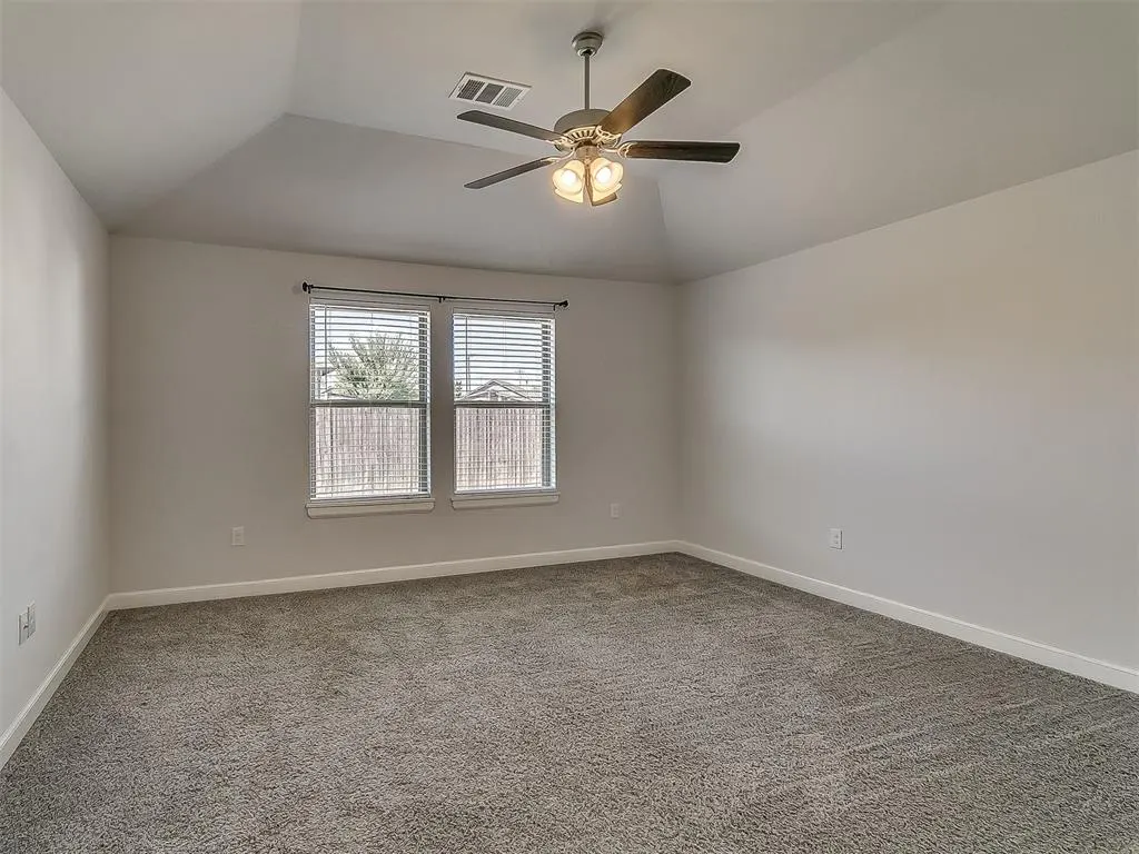 Photo 26 — 469 Nest Circle, Yukon, OK 73099