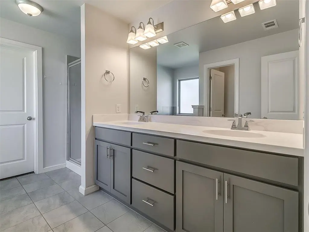 Photo 31 — 469 Nest Circle, Yukon, OK 73099