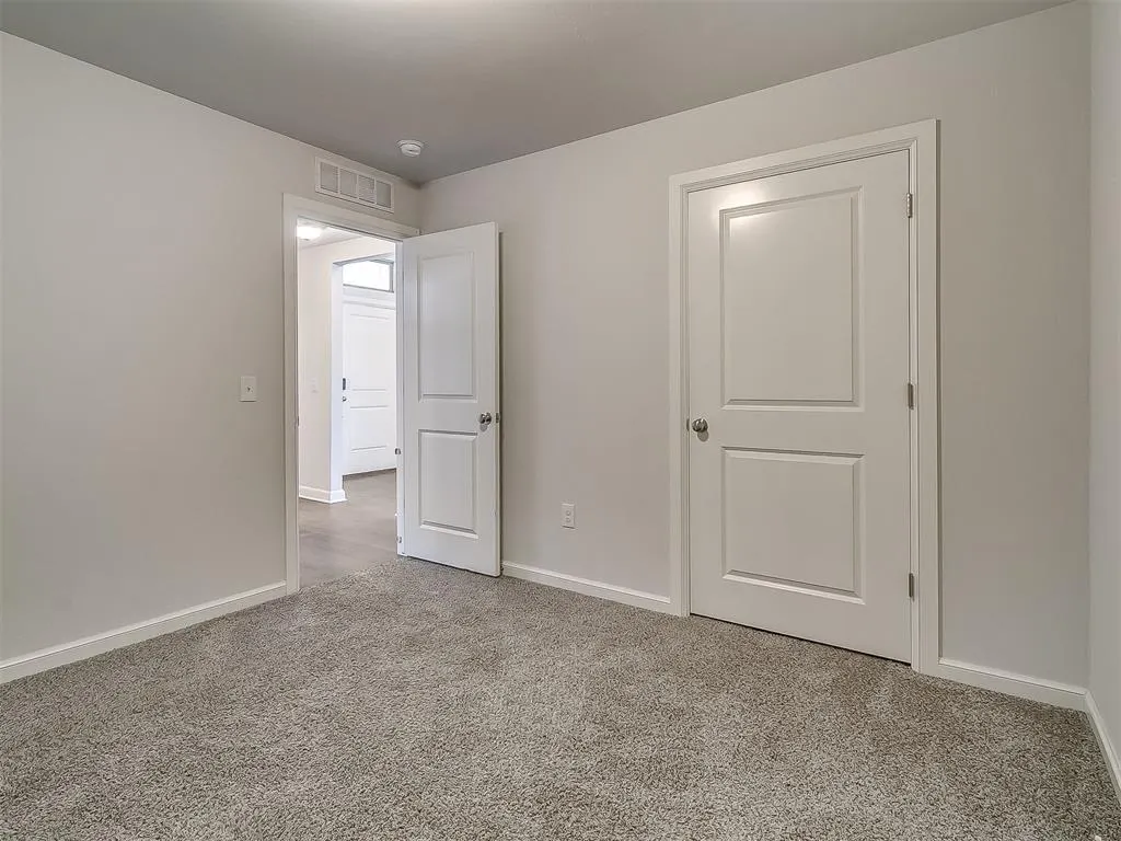 Photo 40 — 469 Nest Circle, Yukon, OK 73099