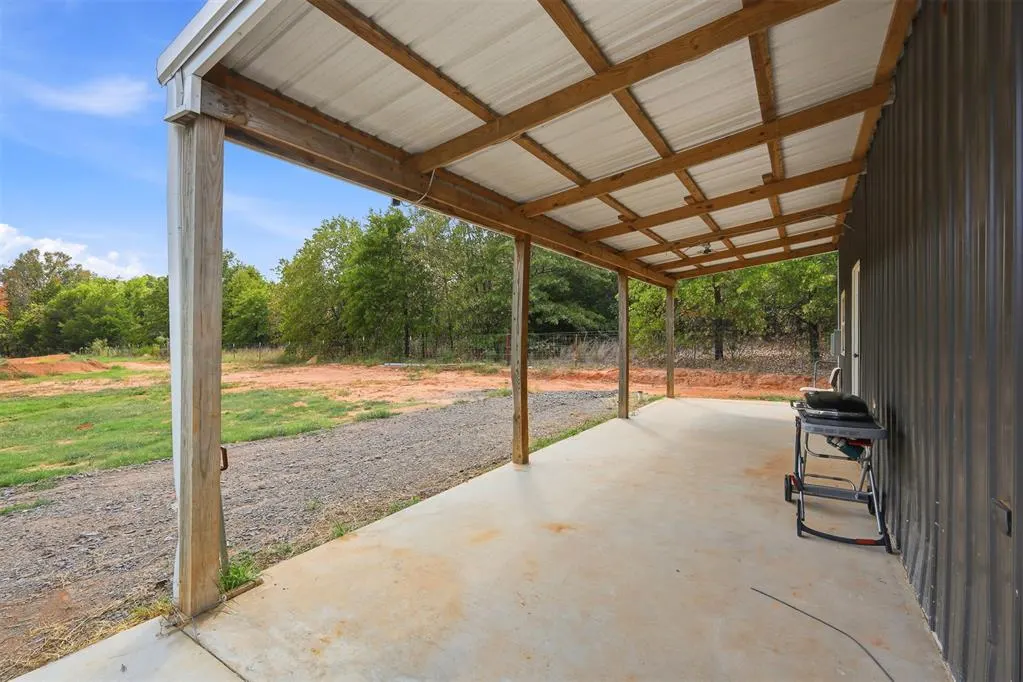 Photo 8 — 3254 E Highland Street, Tecumseh, OK 74873