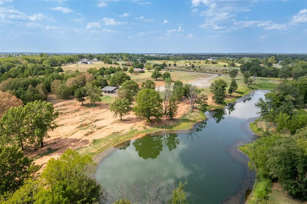 Photo 16 — 3254 E Highland Street, Tecumseh, OK 74873