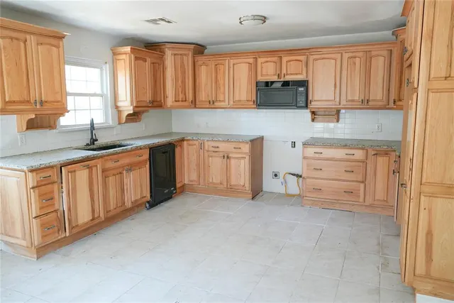 Photo 6 — 1008 S Miles Avenue, El Reno, OK 73036