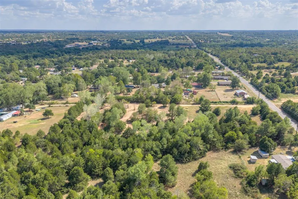 Photo 8 — 760 N Luther Road, Harrah, OK 73045