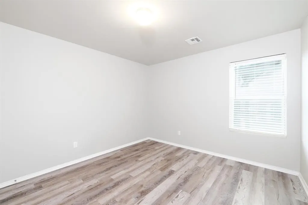 Photo 12 — 1016 N Scouts Court Way, Mustang, OK 73064
