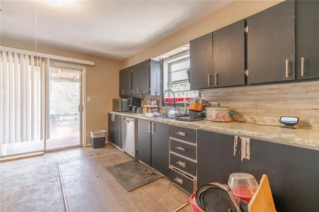 Photo 3 — 408 Elm Street, Midwest City, OK 73110