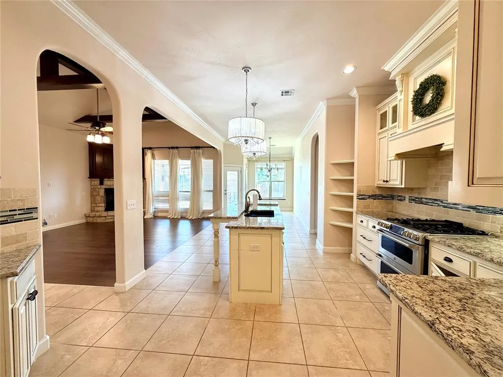 Photo 9 — 17100 Barcelona Drive, Oklahoma City, OK 73170