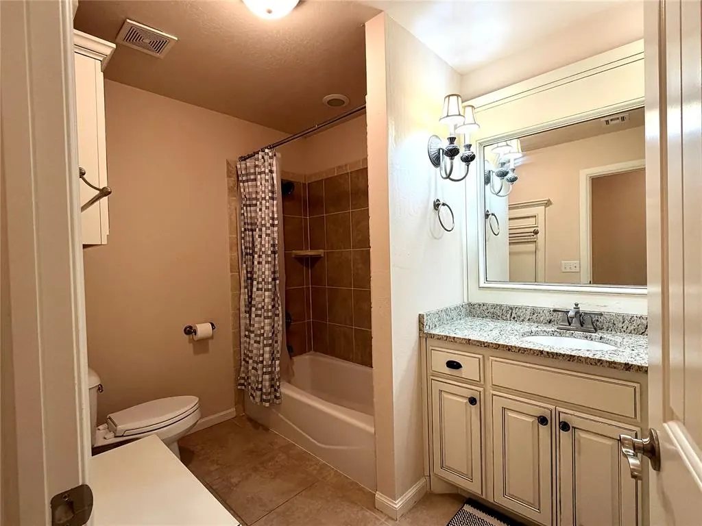 Photo 26 — 17100 Barcelona Drive, Oklahoma City, OK 73170