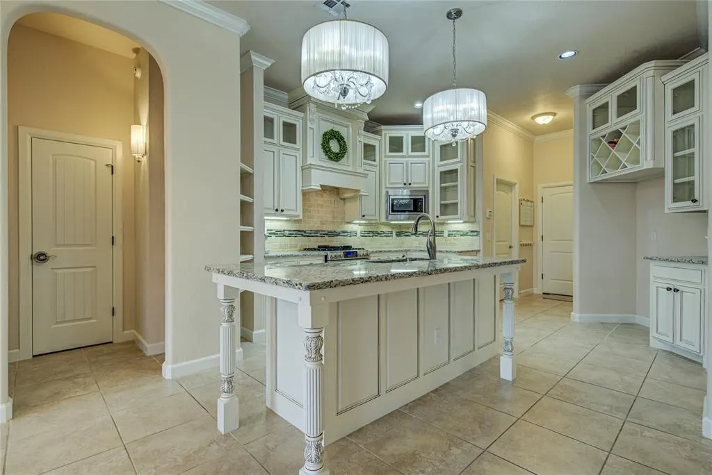 Photo 37 — 17100 Barcelona Drive, Oklahoma City, OK 73170