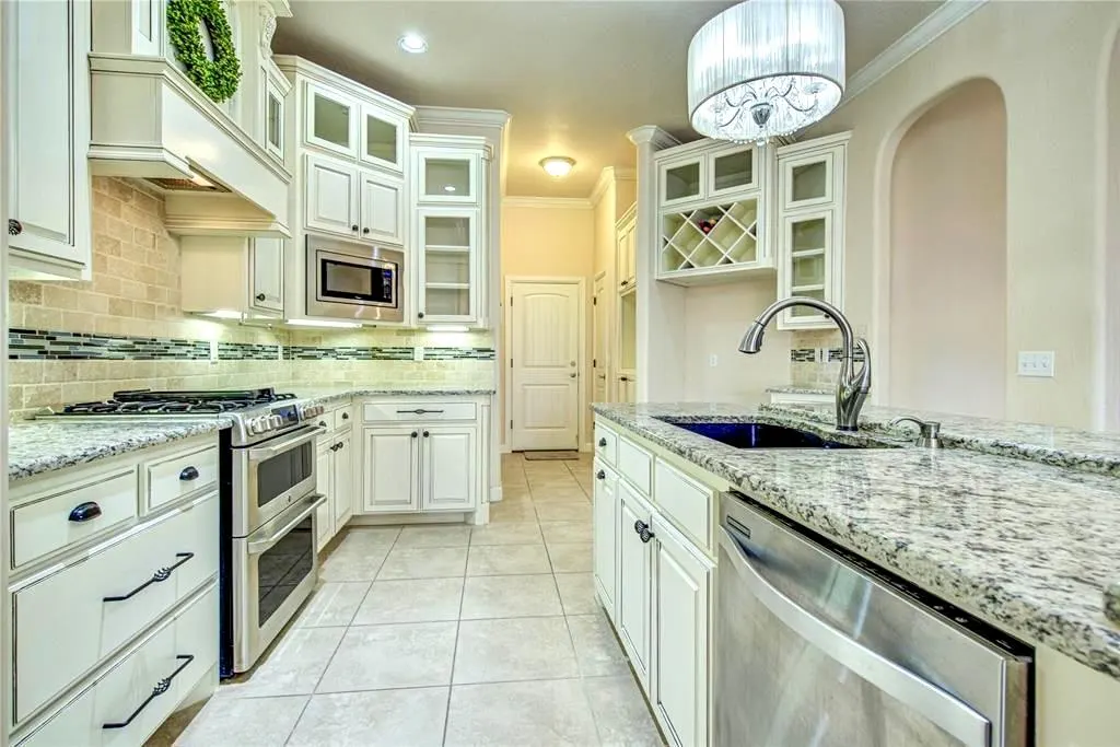 Photo 38 — 17100 Barcelona Drive, Oklahoma City, OK 73170