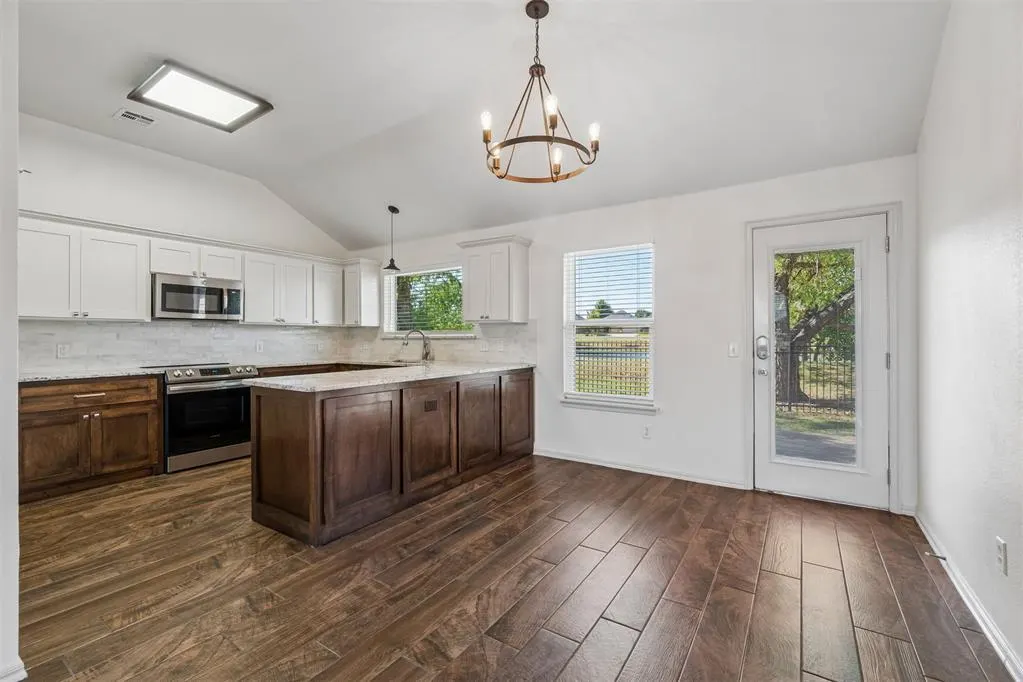 Photo 9 — 15921 Katie Ridge Drive, Edmond, OK 73013