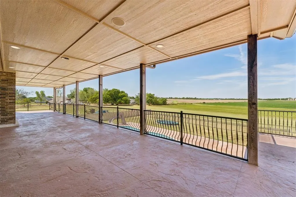 Photo 37 — 1611 N Morgan Road, Tuttle, OK 73089