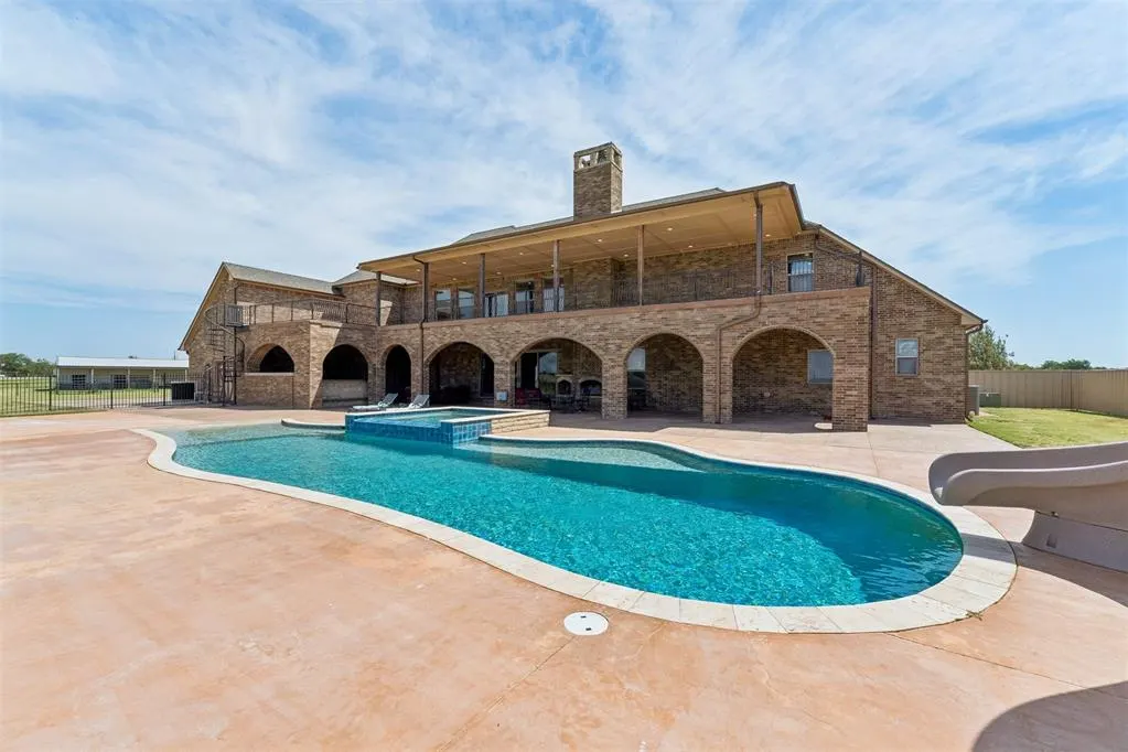 Photo 38 — 1611 N Morgan Road, Tuttle, OK 73089