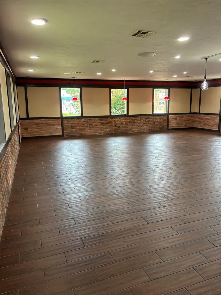 Photo 6 — 413 S Green Avenue, Purcell, OK 73080