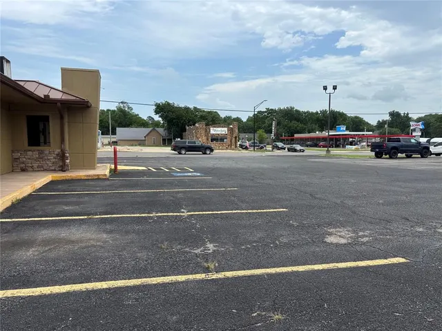 Photo 8 — 413 S Green Avenue, Purcell, OK 73080