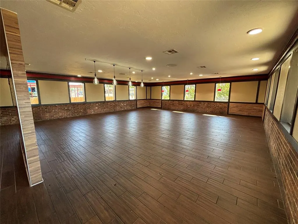 Photo 9 — 413 S Green Avenue, Purcell, OK 73080