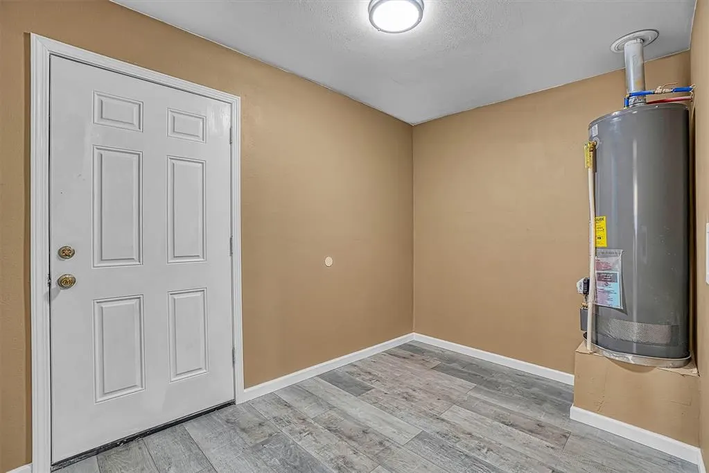 Photo 24 — 311 E Walnut Street, Altus, OK 73521