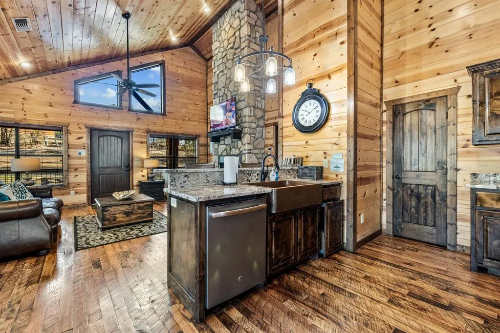 Photo 14 — 38 Rough Cut Circle, Broken Bow, OK 74728