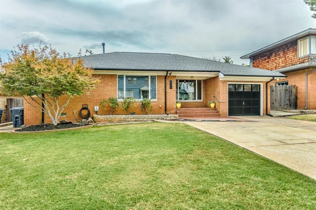 Front exterior — 406 NW 45th Street, Oklahoma City, OK 73118