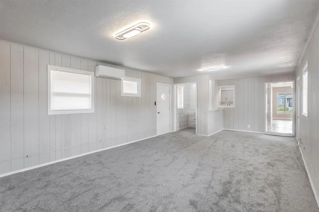 Photo 17 — 406 NW 45th Street, Oklahoma City, OK 73118