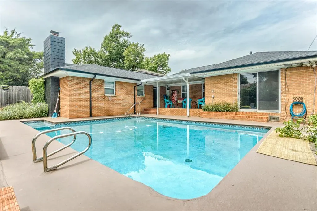 Photo 37 — 406 NW 45th Street, Oklahoma City, OK 73118