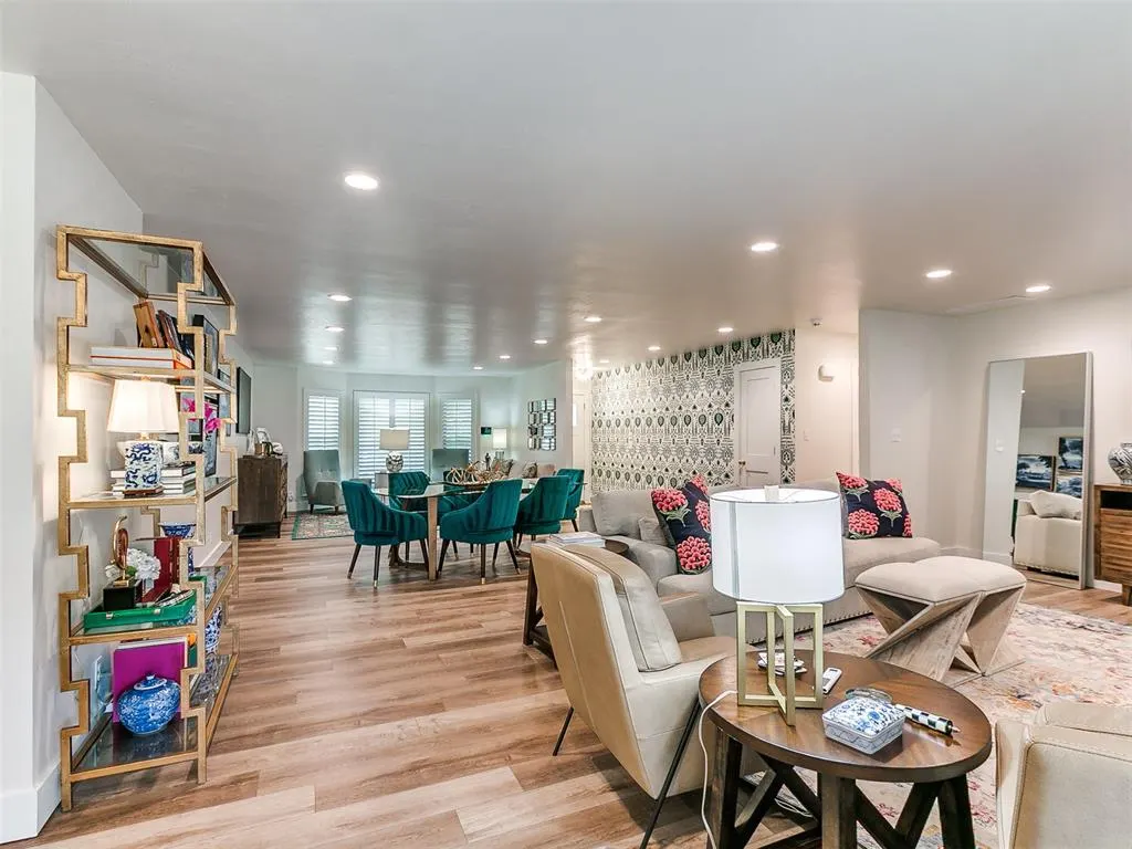 Photo 7 — 2502 S Berry Avenue, Norman, OK 73072