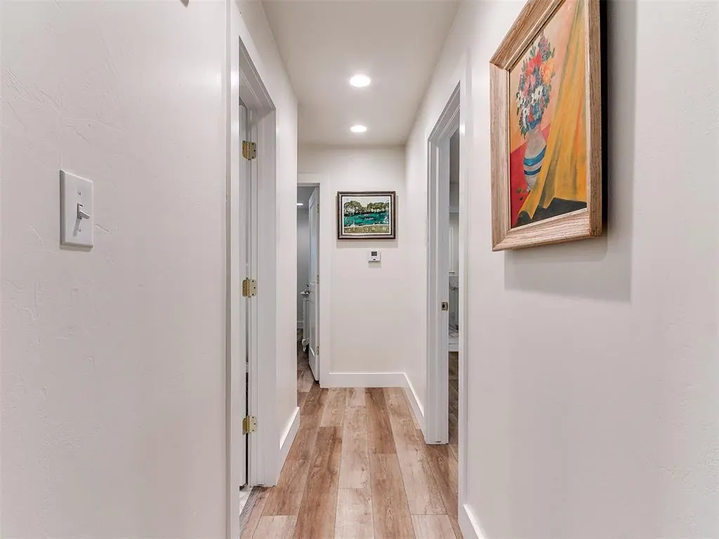 Photo 19 — 2502 S Berry Avenue, Norman, OK 73072