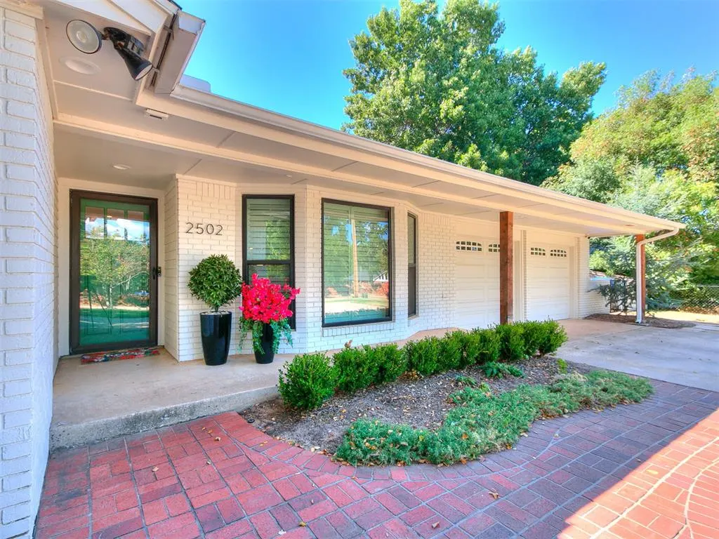 Photo 38 — 2502 S Berry Avenue, Norman, OK 73072