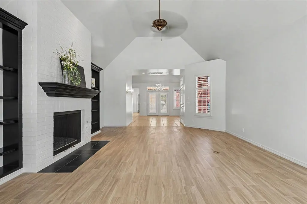Photo 8 — 8616 N May Avenue 30B, Oklahoma City, OK 73120