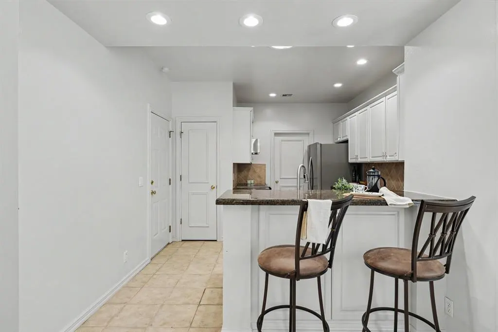 Photo 12 — 8616 N May Avenue 30B, Oklahoma City, OK 73120