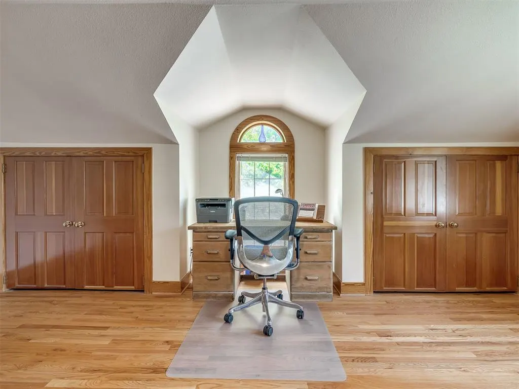 Photo 37 — 1102 McNamee Street, Norman, OK 73069