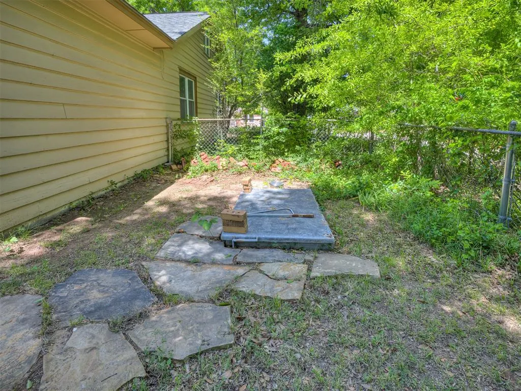 Photo 42 — 1102 McNamee Street, Norman, OK 73069