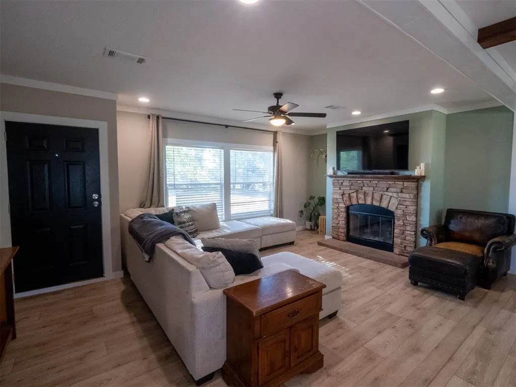 Photo 13 — 49940 Bob Crouch Drive, Earlsboro, OK 74840