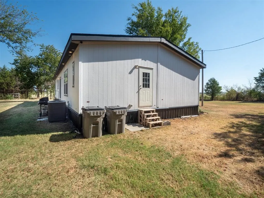 Photo 49 — 49940 Bob Crouch Drive, Earlsboro, OK 74840
