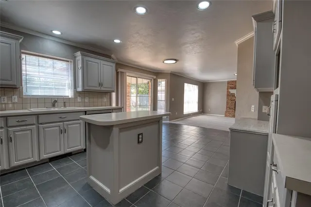 Photo 5 — 15401 Summit Parke Drive, Edmond, OK 73013