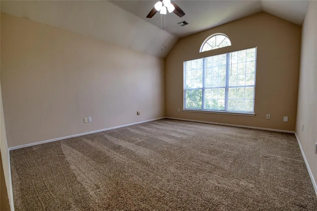 Photo 14 — 15401 Summit Parke Drive, Edmond, OK 73013