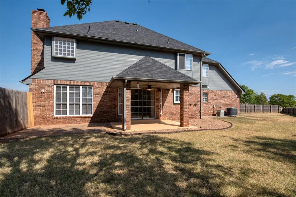 Photo 32 — 15401 Summit Parke Drive, Edmond, OK 73013