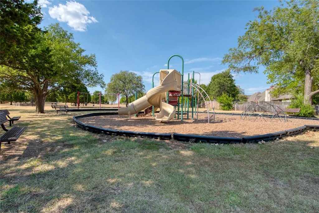 Photo 35 — 15401 Summit Parke Drive, Edmond, OK 73013