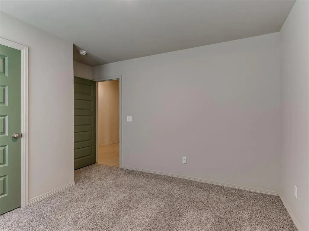 Photo 26 — 10645 SW 18th Street, Yukon, OK 73099