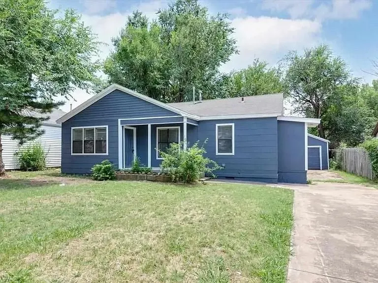 Front exterior — 1612 NW Kingsbury Avenue, Lawton, OK 73507