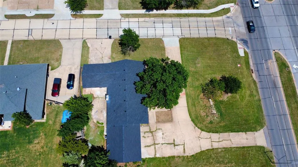 Photo 35 — 2 NW 36th Street, Lawton, OK 73505