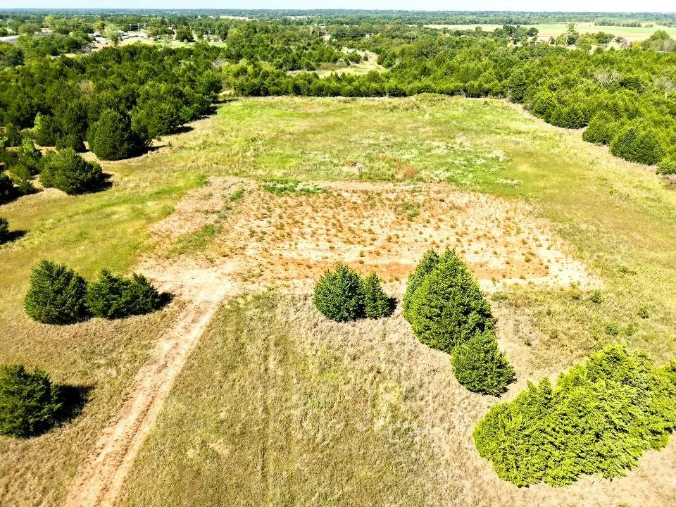 Photo 5 — 106 Pearl Lane, Bethel Acres, OK 74801