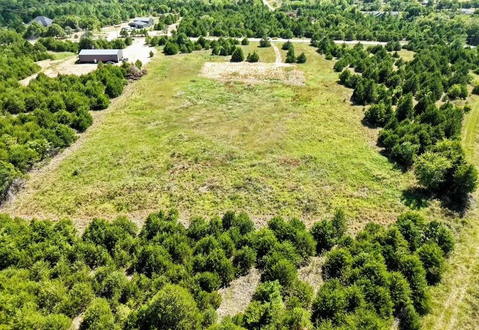 Photo 8 — 106 Pearl Lane, Bethel Acres, OK 74801