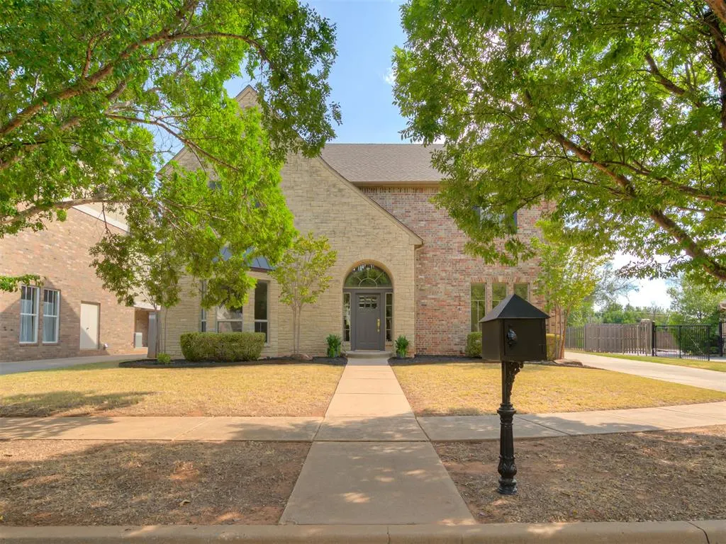 Photo 2 — 1724 NW 179th Terrace, Edmond, OK 73012
