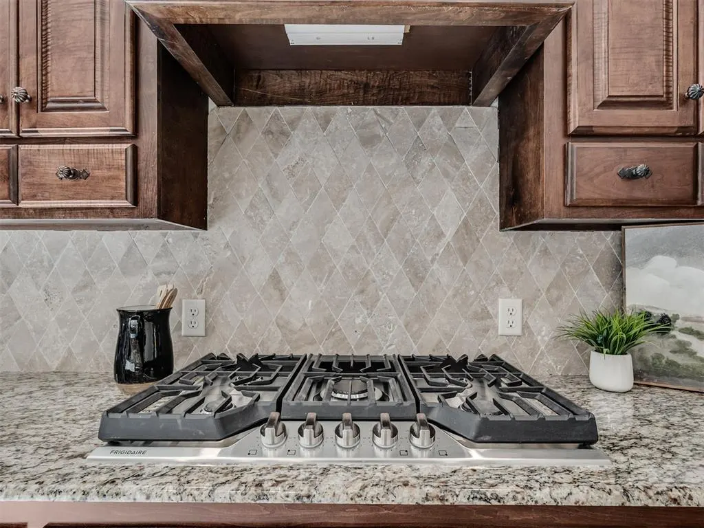 Photo 13 — 1724 NW 179th Terrace, Edmond, OK 73012