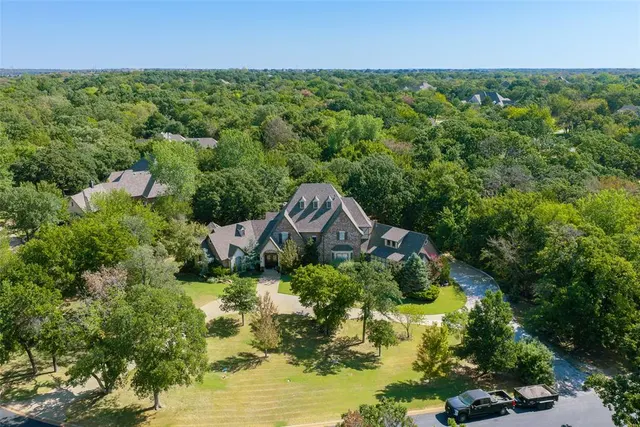 Photo 3 — 2300 Redbud Canyon Drive, Edmond, OK 73034