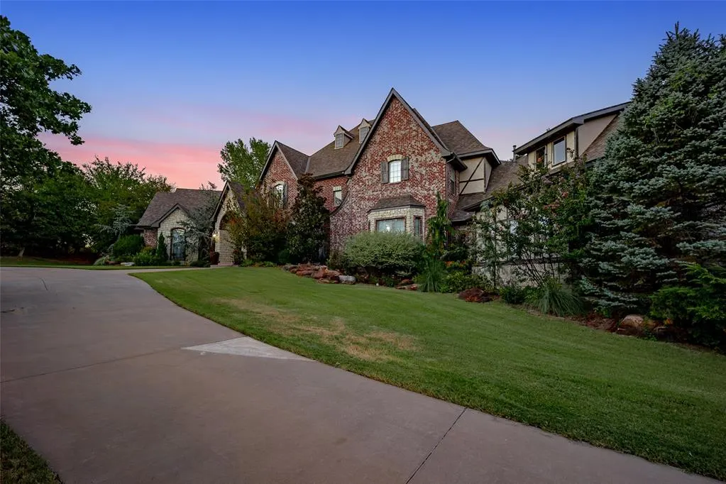 Photo 33 — 2300 Redbud Canyon Drive, Edmond, OK 73034